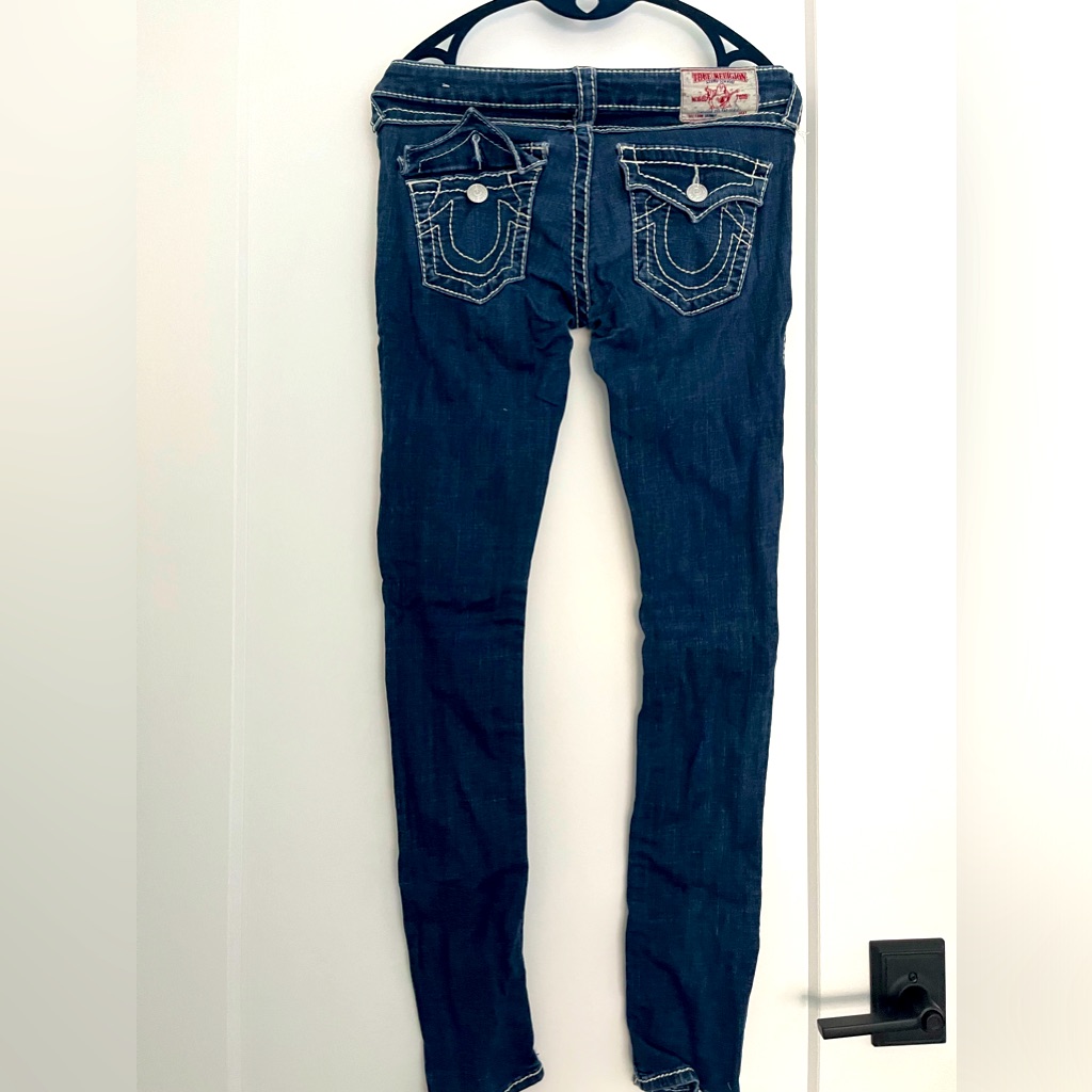 True Religion Women's Blue And Navy Jeans Size 27